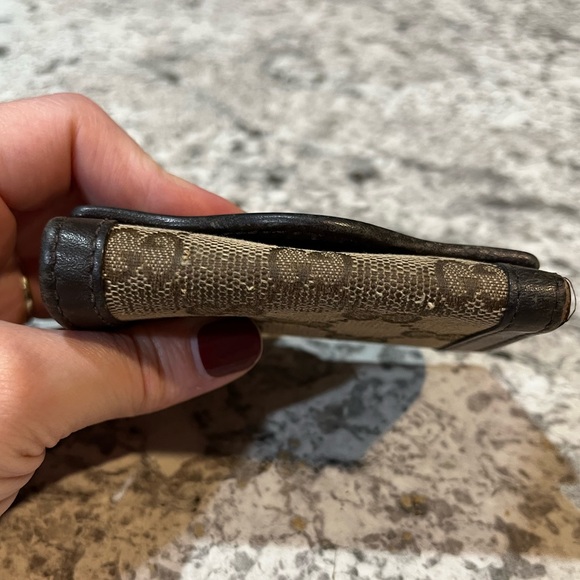 Gucci GG Interlocking G 6 Key Case - Picture 11 of 11